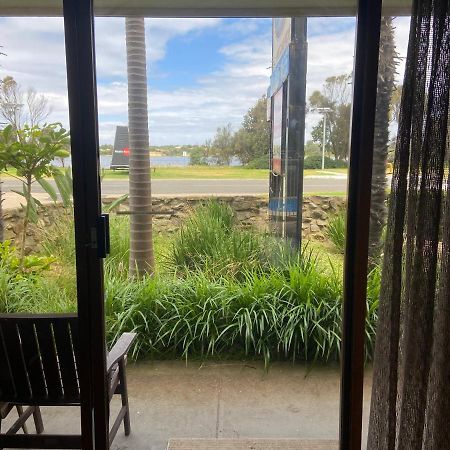 Abel Tasman Waterfront Motel Lakes Entrance Exteriér fotografie